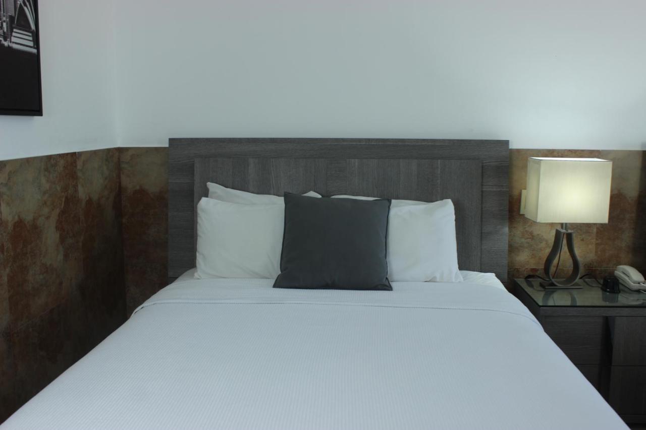 Beverly Hills: Hotel And Business Nuevo Cuscatlan Exterior foto