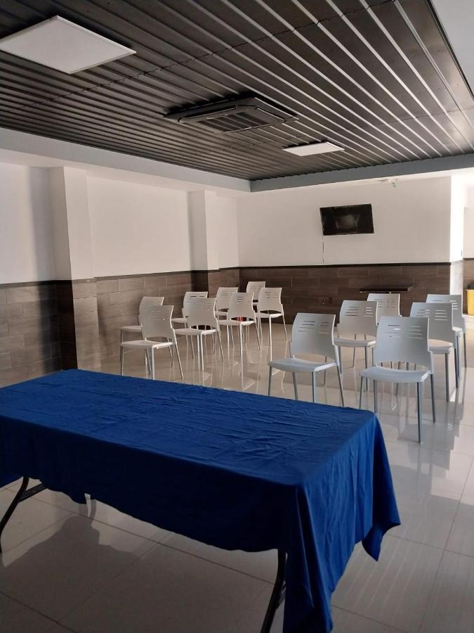 Beverly Hills: Hotel And Business Nuevo Cuscatlan Exterior foto